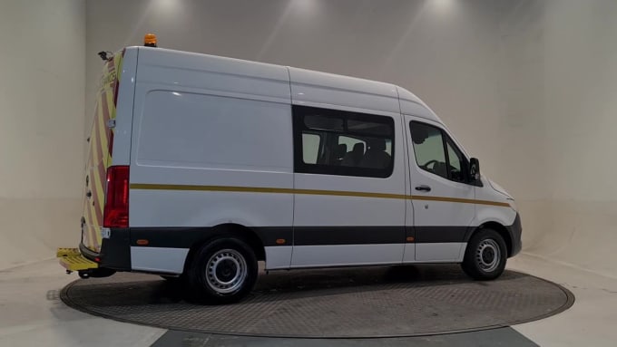 2025 Mercedes-benz Sprinter