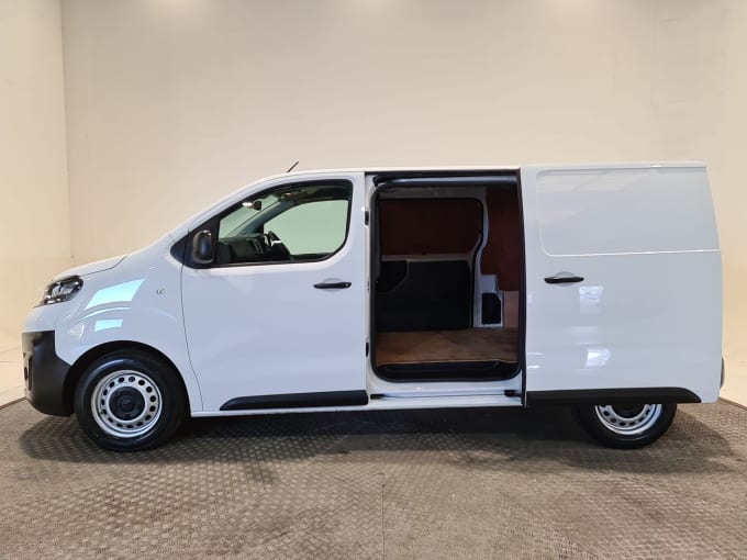 2025 Vauxhall Vivaro