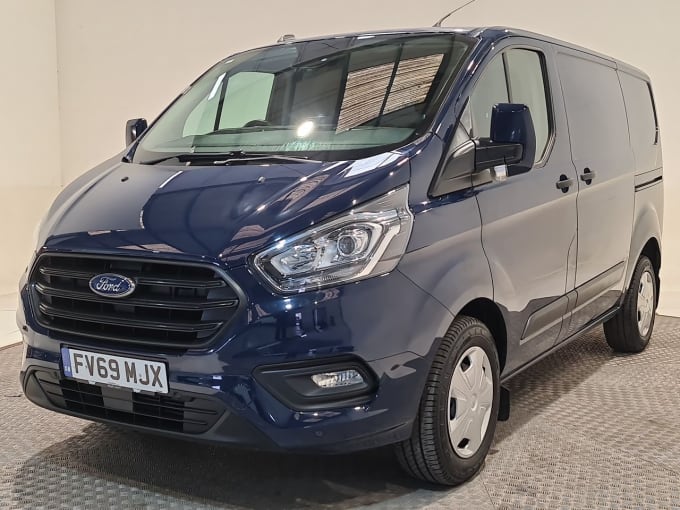 2025 Ford Transit Custom