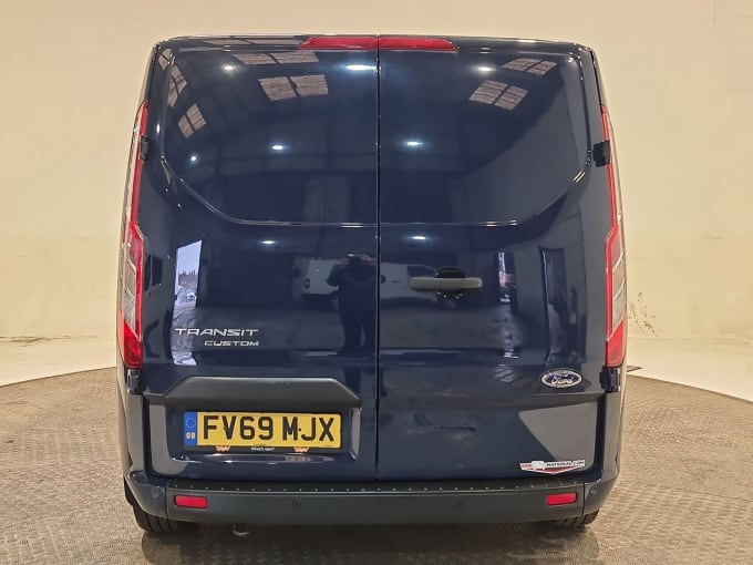 2025 Ford Transit Custom