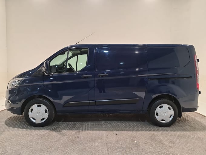 2025 Ford Transit Custom