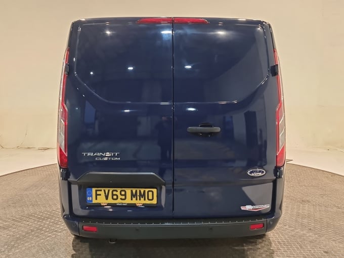 2025 Ford Transit Custom