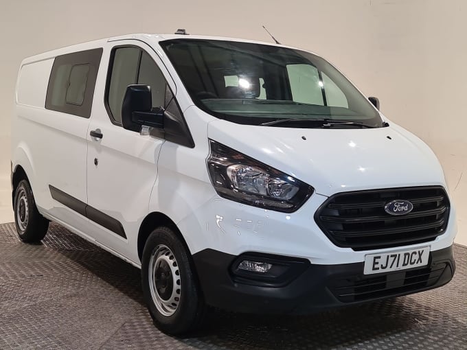 2025 Ford Transit Custom