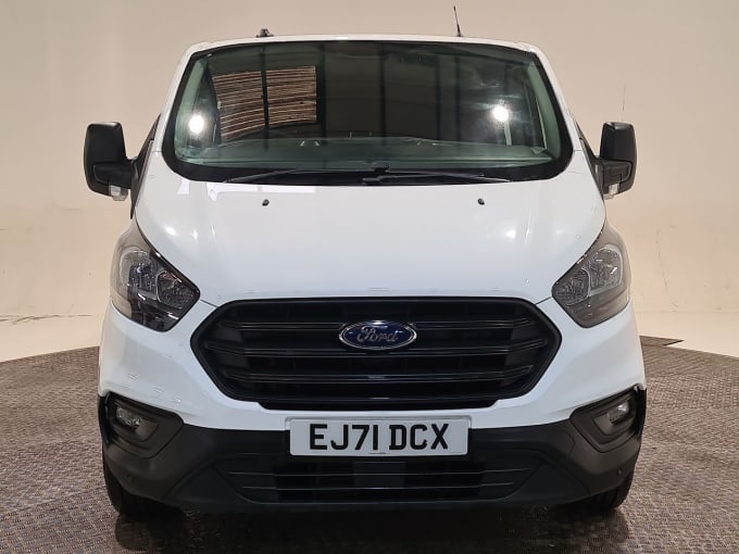 2025 Ford Transit Custom