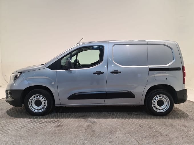 2025 Vauxhall Combo