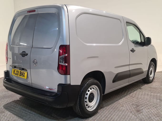 2025 Vauxhall Combo