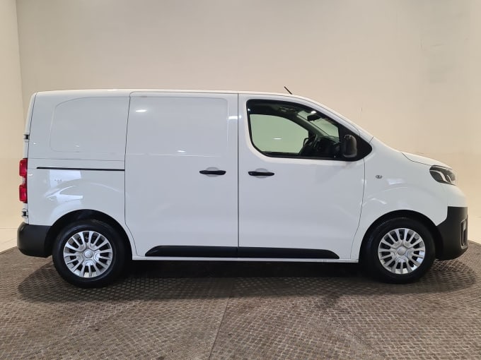 2025 Toyota Proace