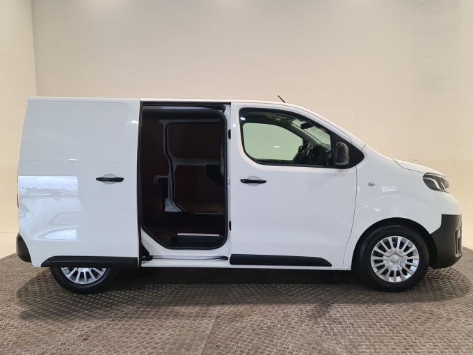 2025 Toyota Proace