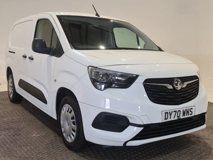 2025 Vauxhall Combo