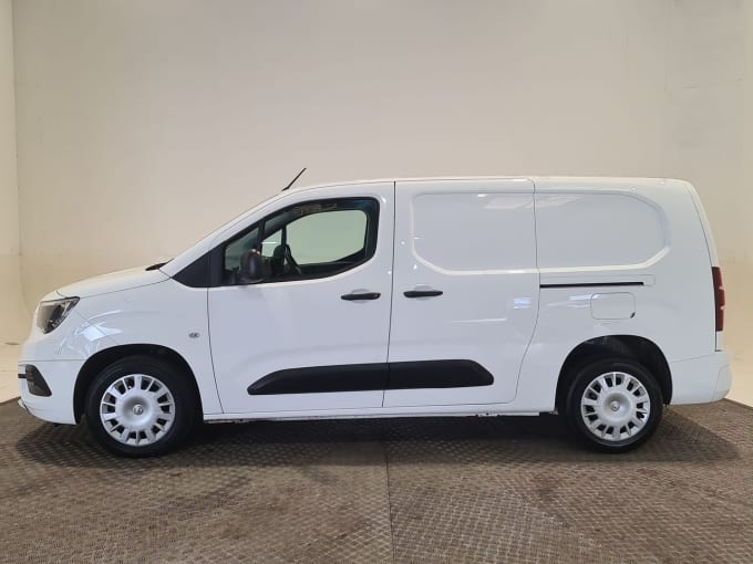 2025 Vauxhall Combo