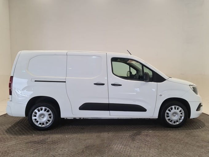 2025 Vauxhall Combo