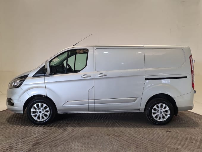 2025 Ford Transit Custom