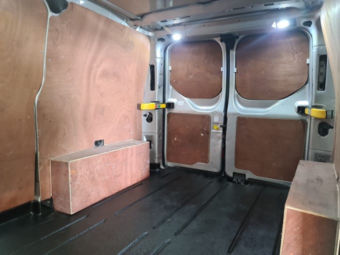 2025 Ford Transit Custom