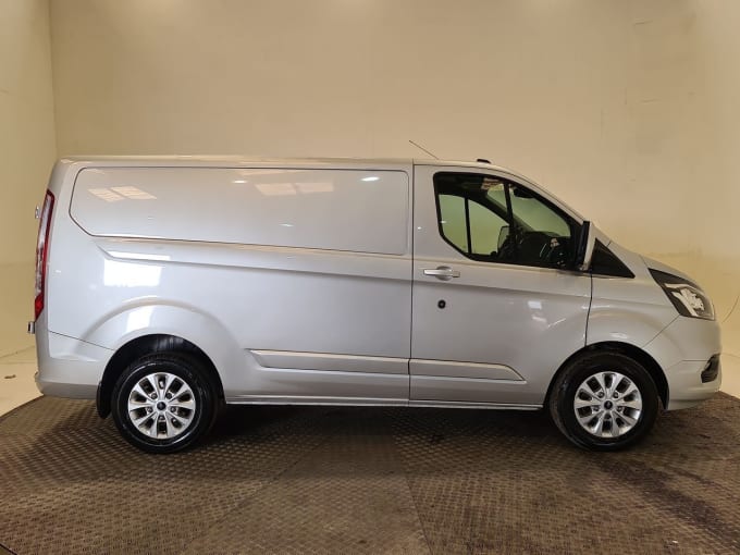 2025 Ford Transit Custom
