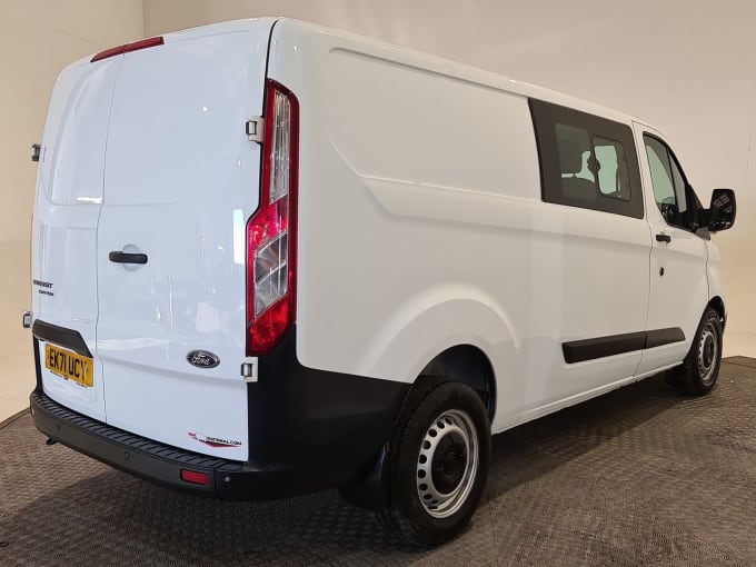 2025 Ford Transit Custom