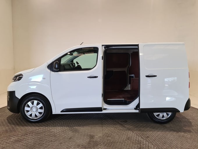 2025 Toyota Proace