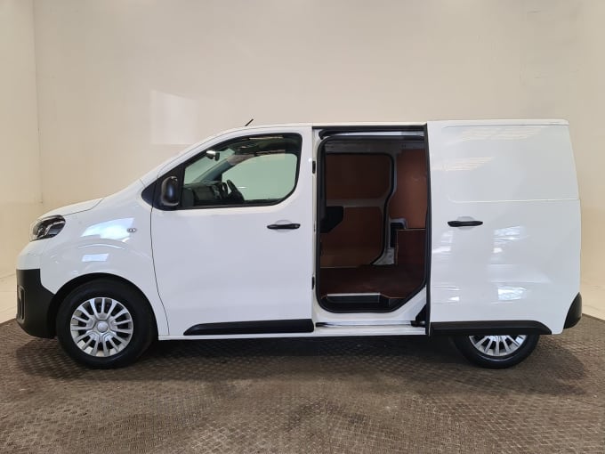 2025 Toyota Proace