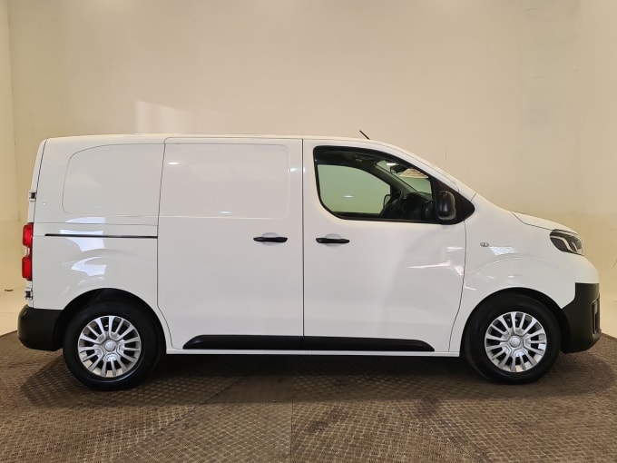 2025 Toyota Proace