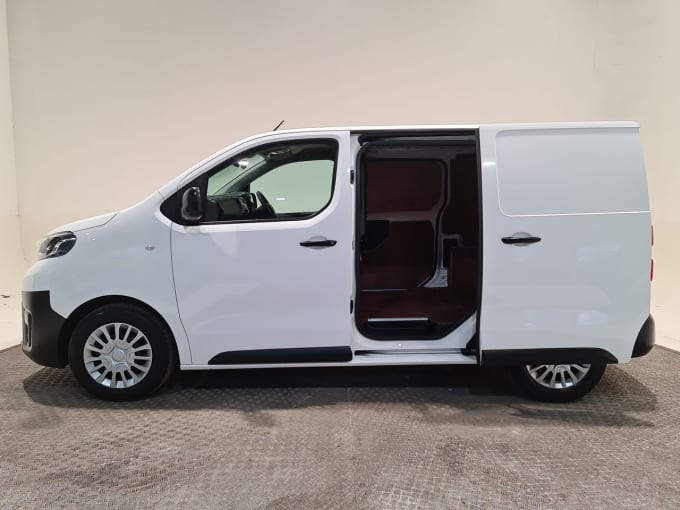 2025 Toyota Proace