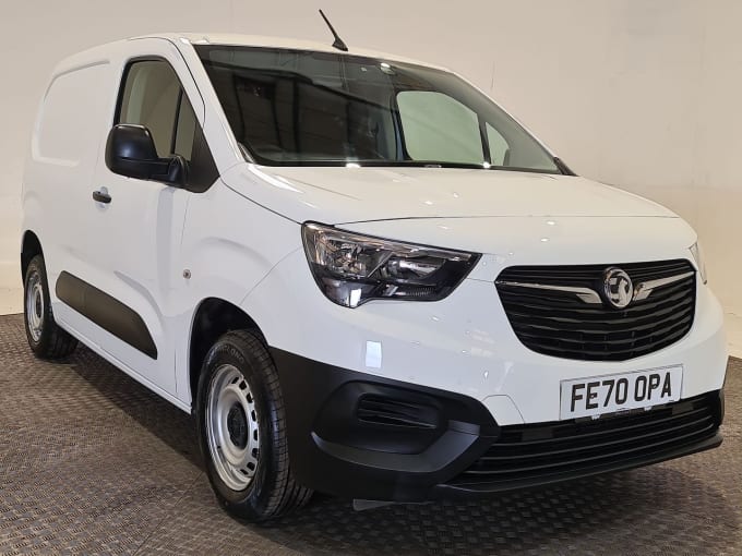 2025 Vauxhall Combo