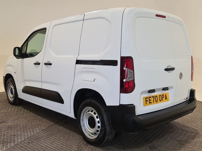 2025 Vauxhall Combo