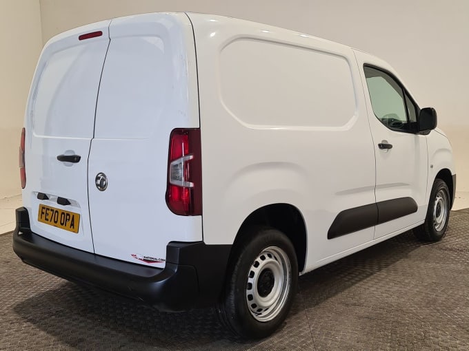 2025 Vauxhall Combo