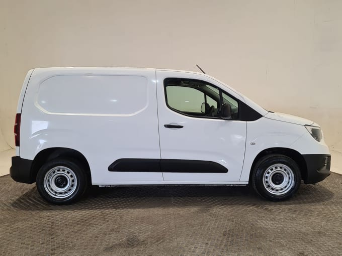 2025 Vauxhall Combo