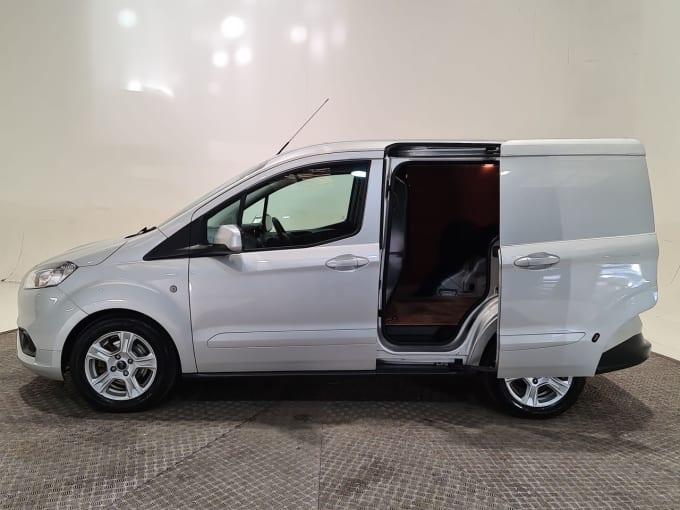 2025 Ford Transit Courier