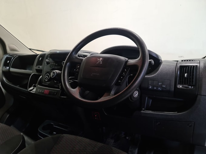 2021 Peugeot Boxer