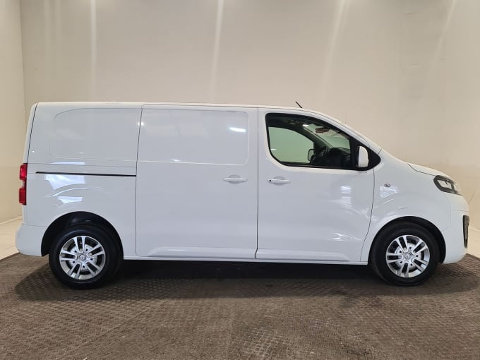 2025 Vauxhall Vivaro