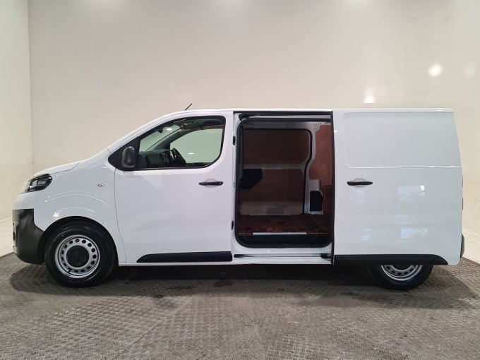 2025 Vauxhall Vivaro