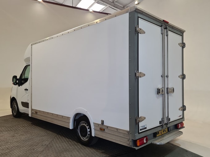 2025 Renault Master