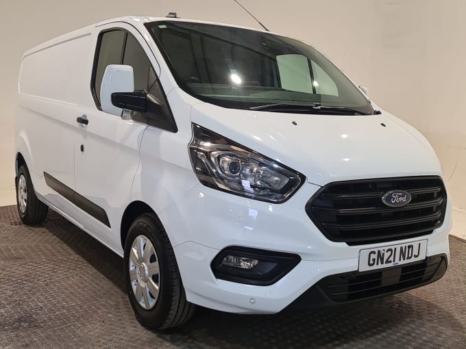 2025 Ford Transit Custom