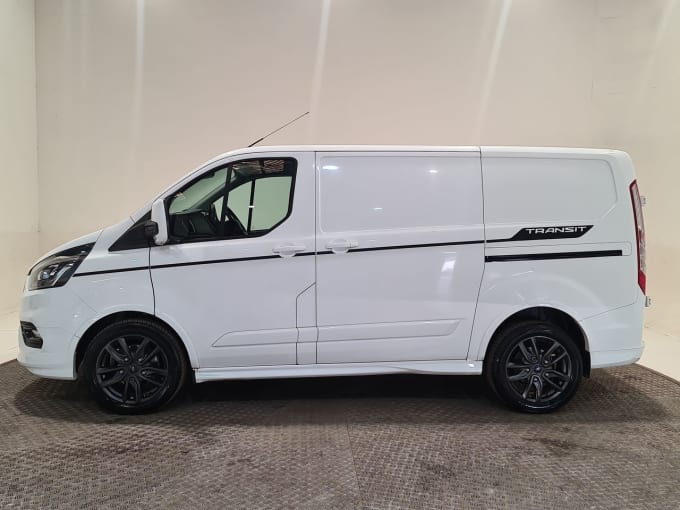 2025 Ford Transit Custom
