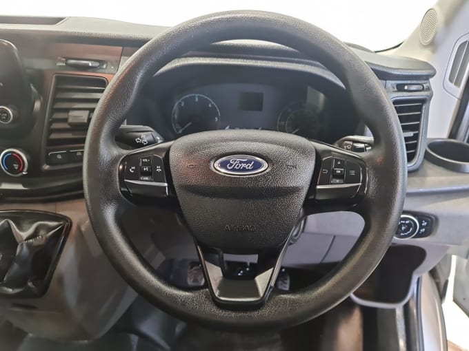 2025 Ford Transit