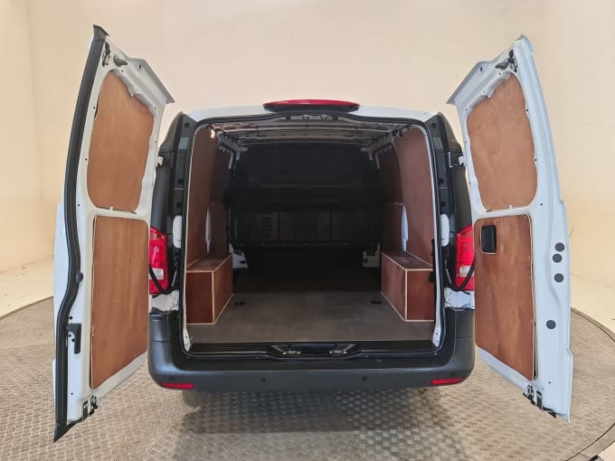 2025 Mercedes-benz Vito