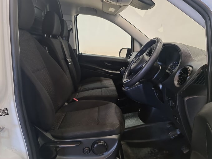 2025 Mercedes-benz Vito