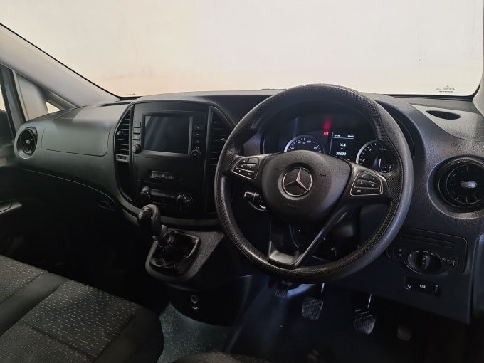 2025 Mercedes-benz Vito