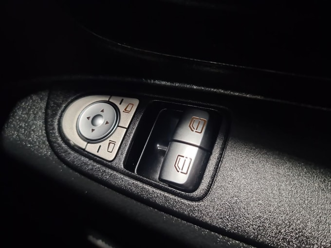 2025 Mercedes-benz Vito