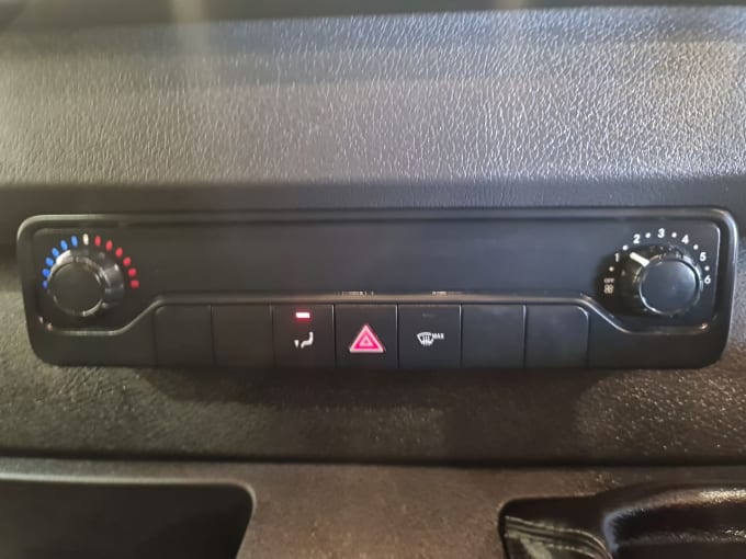 2025 Mercedes-benz Sprinter