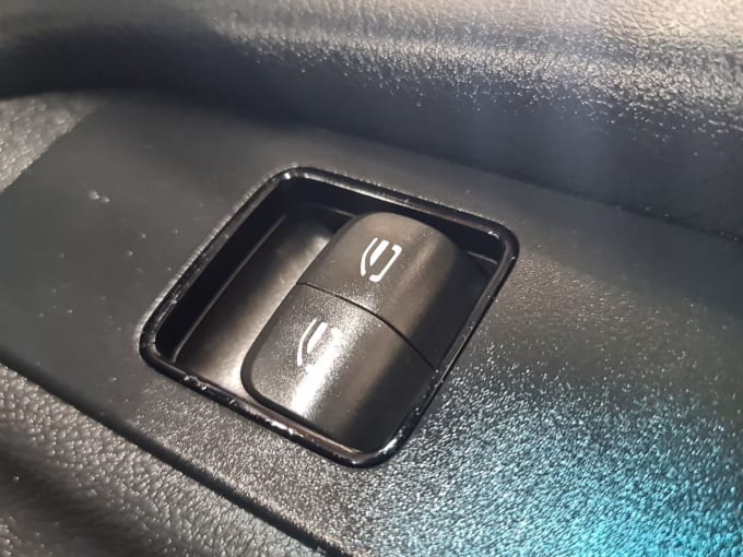 2025 Mercedes-benz Sprinter