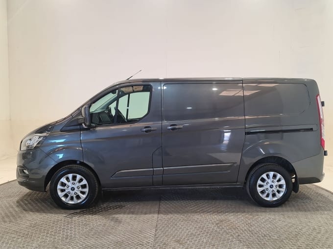 2025 Ford Transit Custom