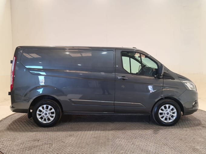 2025 Ford Transit Custom
