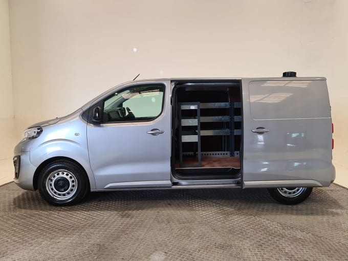 2025 Peugeot Expert