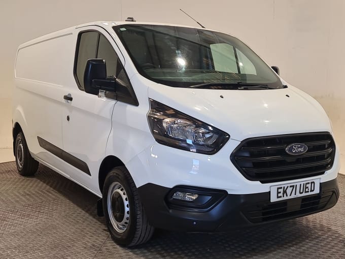 2025 Ford Transit Custom