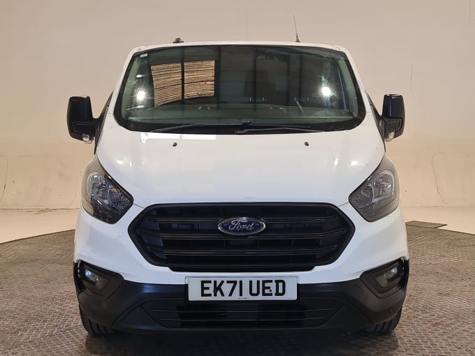 2025 Ford Transit Custom
