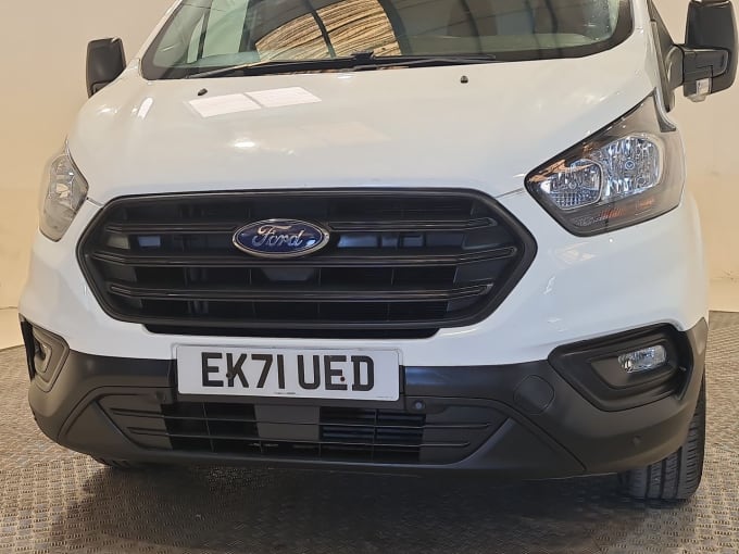 2025 Ford Transit Custom