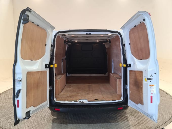 2025 Ford Transit Custom