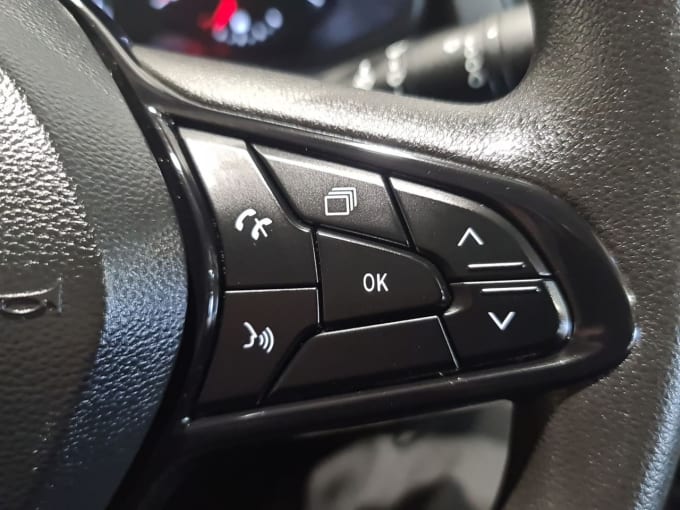 2025 Renault Trafic
