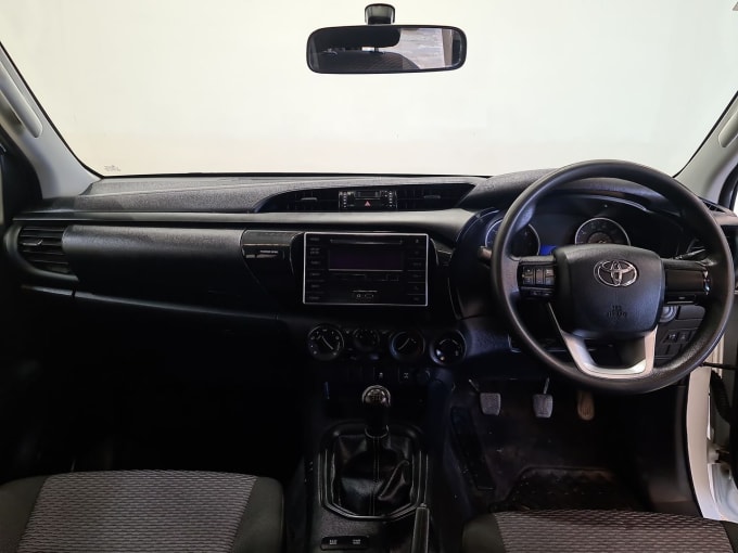 2025 Toyota Hi-lux
